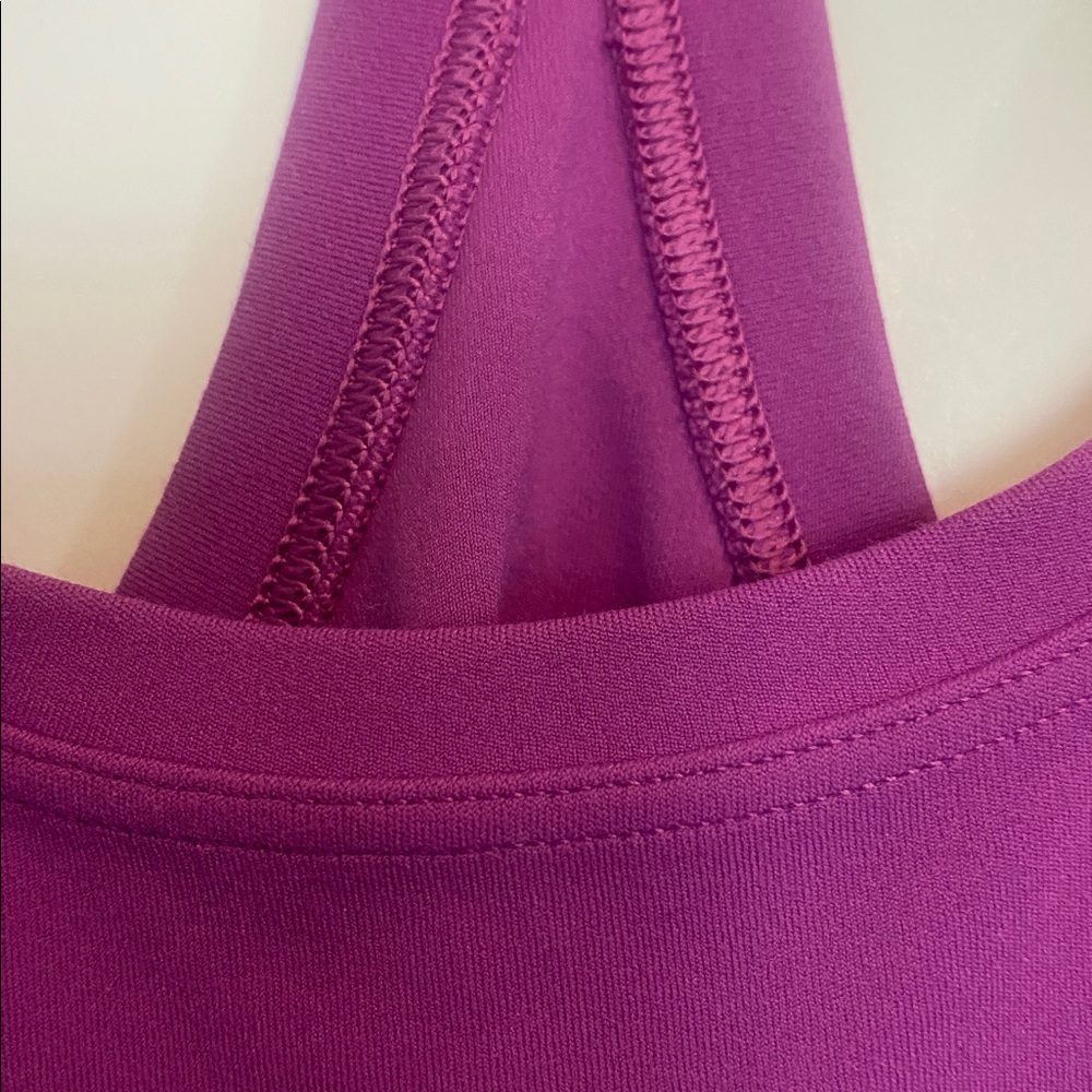 Lululemon racerback size 6 - Picture 5 of 5
